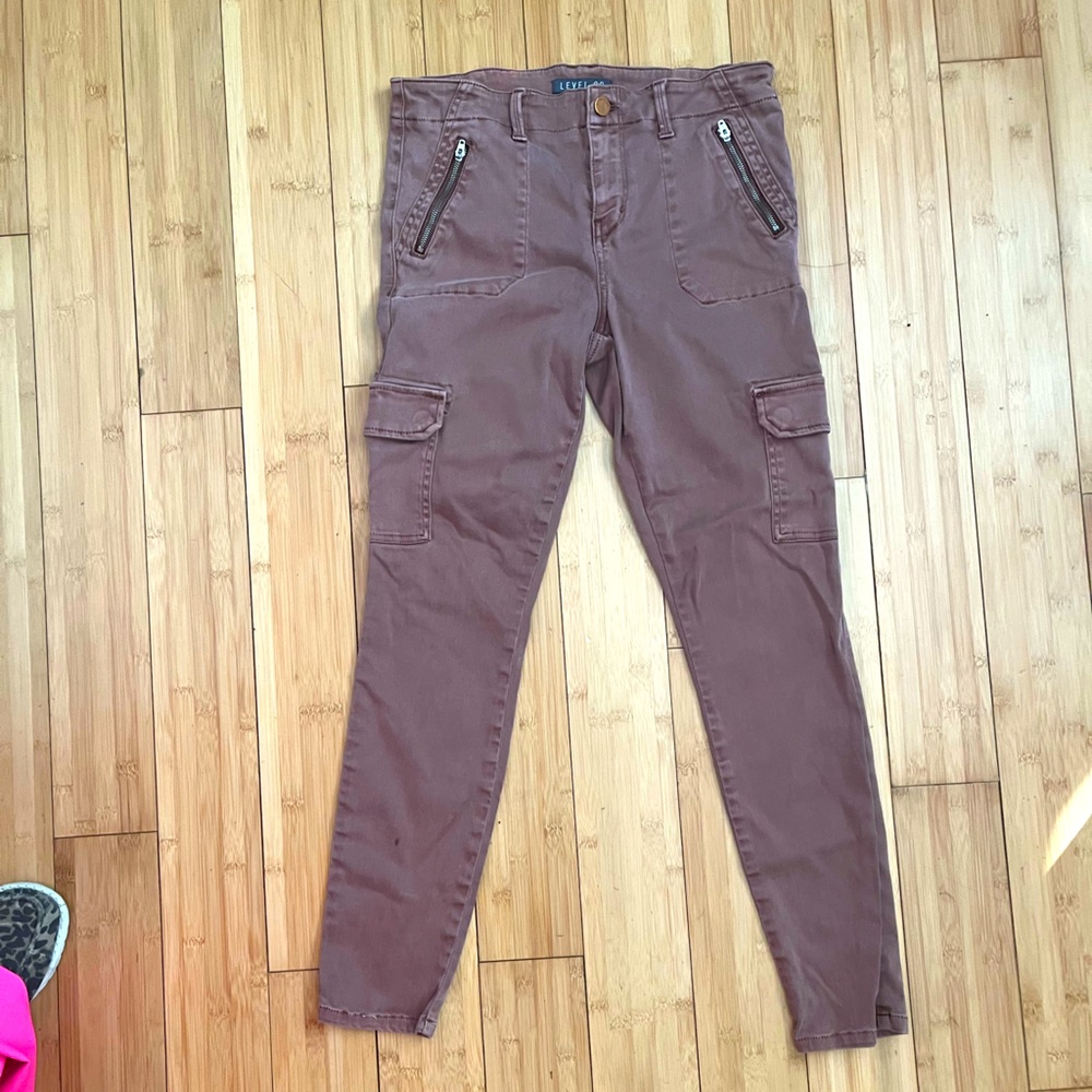 Super soft skinny jeans stretchy they are a light mauve with tan